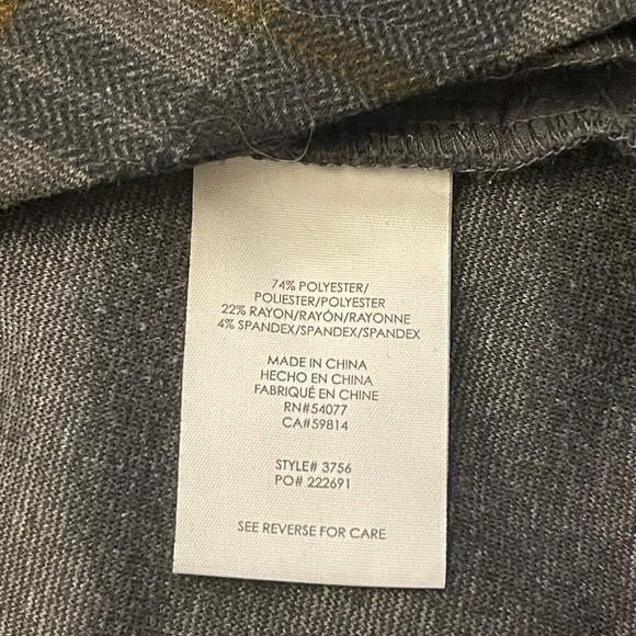 Plaid Pencil Skirt - Gray - Picture 3 of 4